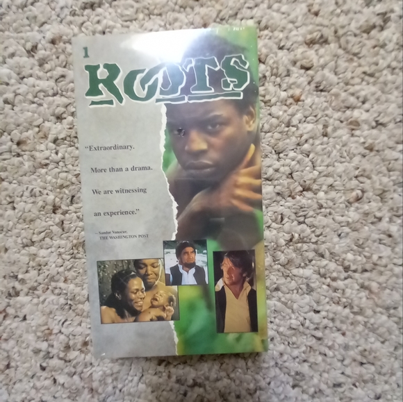 New ( No Tags) "Roots" VHS Box Set. - Picture 3 of 5